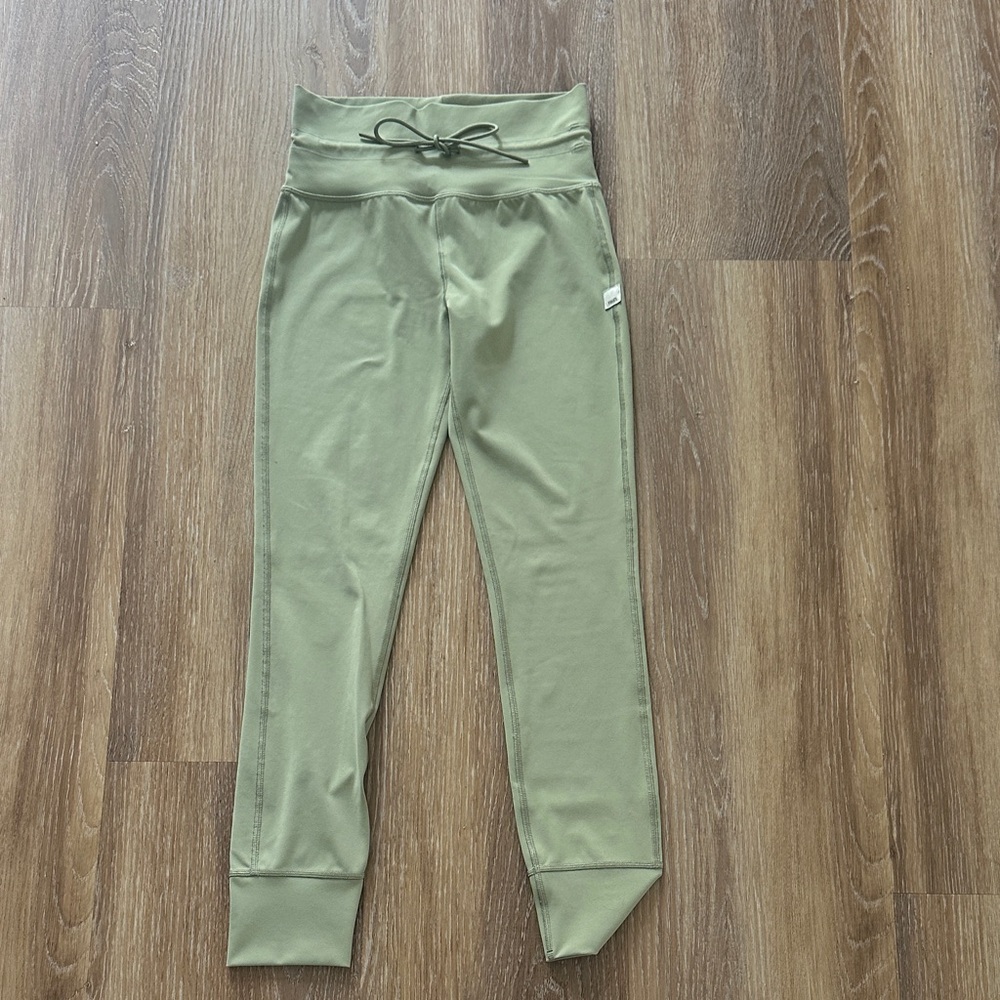 Vuori daily leggings